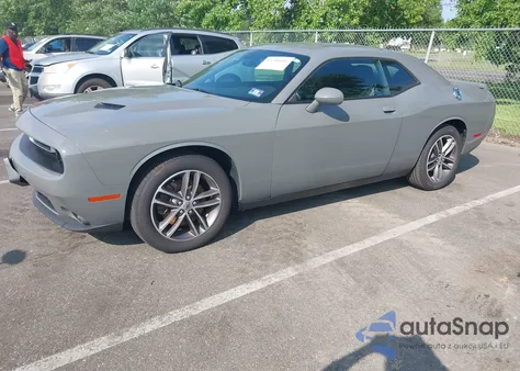 2019 Dodge Challenger Sxt z USA, uszkodzony, nr VIN 2C3CDZGG3KH705371